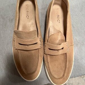 Vionic Light Brown Suede Loafers